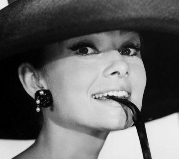 Η Aundrey Hepborn λάτρευε τα μακαρόνια και τη σοκολάτα και συνήθιζε να λέει "για μια κομψή σιλουέτα, μοιράσου το φαγητό σου με τους πεινασμένους" AllTimeClassic