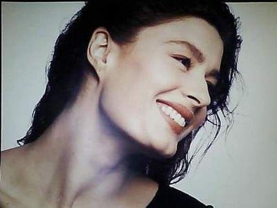 Η Ναστάζια Ουρμπάνο το ακριβοπληρωμένο μοντέλο του Yves Saint Laurent και της Revlon είναι πλέον άστεγη,AllTimeClassic