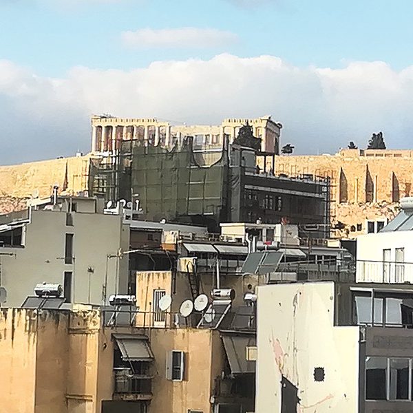 Το υπουργείο Πολιτισμού θα επανεξετάσει τις άδεις των δύο δεκαόροφων κτηρίων που "απειλούν" τη θέα της Ακρόπολης,AllTimeClassic