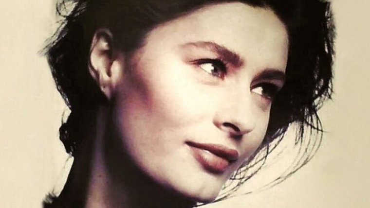 Η Ναστάζια Ουρμπάνο το ακριβοπληρωμένο μοντέλο του Yves Saint Laurent και της Revlon είναι πλέον άστεγη,AllTimeClassic