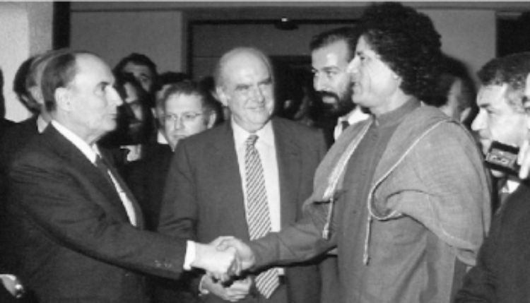 Ανδρέας Παπανδρέου ο πολιτικός που ανέδειξε την σχέση ανάμεσα στην οικονομία και την εξωτερική πολιτική,Γιώργος Δημητρακόπουλος,AllTimeClassic