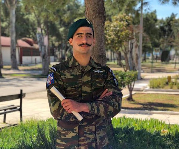 Κανονικά θα απονεμηθεί το έμβλημα των αλεξιπτωτιστών στον Μανώλη Μπούχλη ο οποίος συγκλονίζει με νέα ανακοίνωσή του,AllTimeClassic