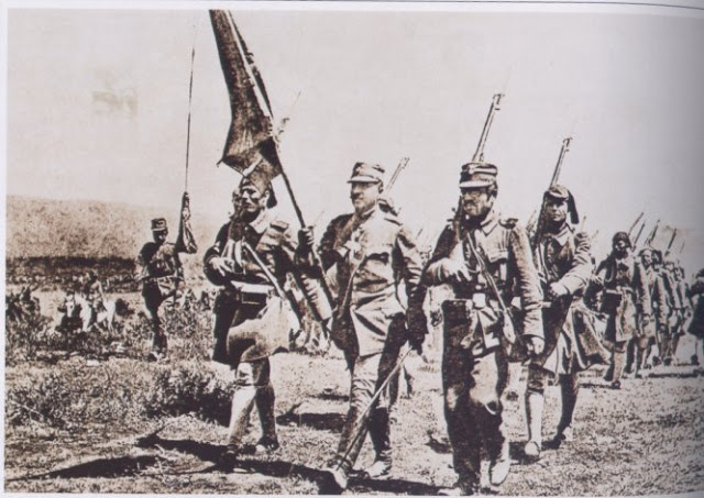 Οι δύο 'Ελληνες που συνάντησαν τον Κεμάλ στη βίλα του και συνομίλησαν μαζί του:" Έπρεπε να σφαχτείτε όλοι. Κανένας να μη ζήσει" τους είπε.AllTimeClassic