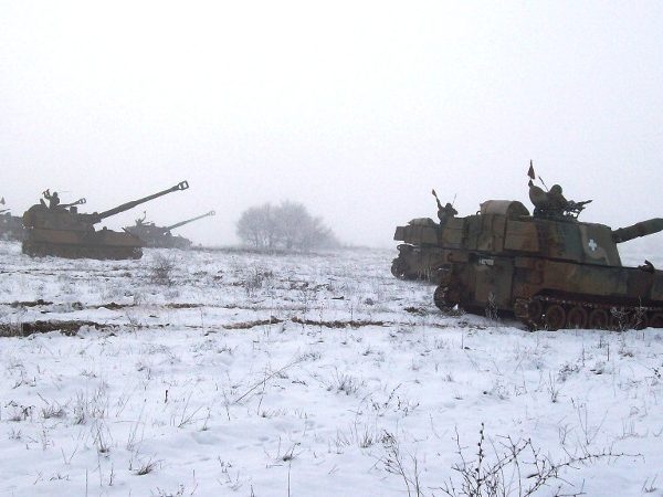 Στη νέα προσπάθεια εκσυγχρονισμού των Ελληνικών Ενόπλων Δυνάμεων που επιβάλλεται μετά την Τουρκική εξοπλιστική μανία,ΗΠΑ και ΝΑΤΟ θα πρέπει να συνδράμουν έναν στρατηγικό τους εταίρο που σε κρίσιμες ώρες βρέθηκε με θυσίες του Ελληνικού Λαού στο πλευρό τους,AllTimeClassic