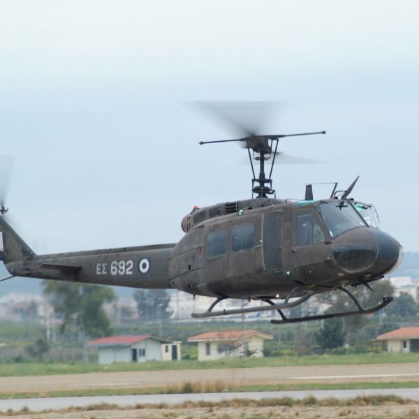 Παραλίγο κατάρριψη από Τουρκικά F-16 του ελικοπτέρου που μετέφερε τον Α/ΓΕΣ Καμπά στο Καστελόριζο,AllTimeClassic