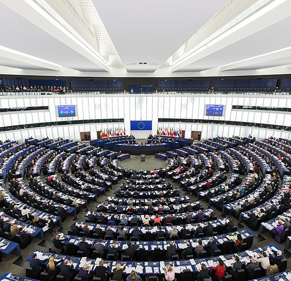 Μετά τις χθεσινές Ευρωεκλογές τα μικρά κόμματα ρυθμιστές του μέλλοντος της Ευρώπης,AllTimeClassic