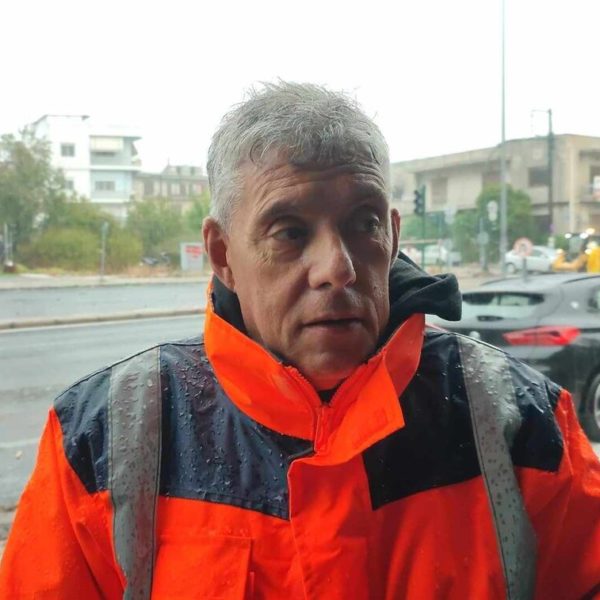 Αγοραστός Περιφερειάρχης Θεσσαλίας τρένο,μπάζωμα alltimaclassic