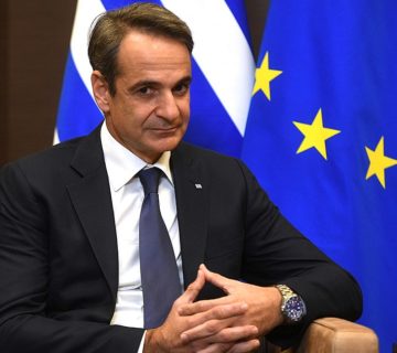 Vladimir_Putin_and_Kyriakos_Mitsotakis_(2021-12-08)_03 wikipedia.alltimeclassic