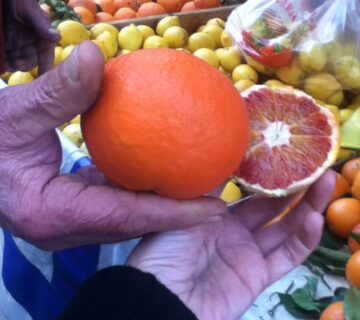 Μια μέρα στη λαϊκή. Alltimeclassic