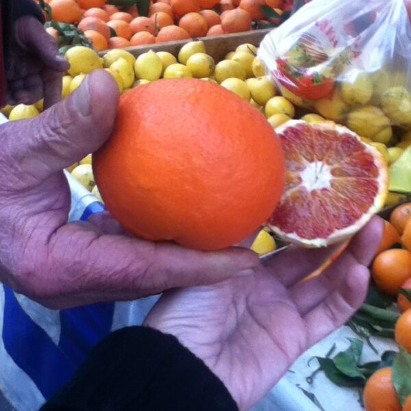 Μια μέρα στη λαϊκή. Alltimeclassic